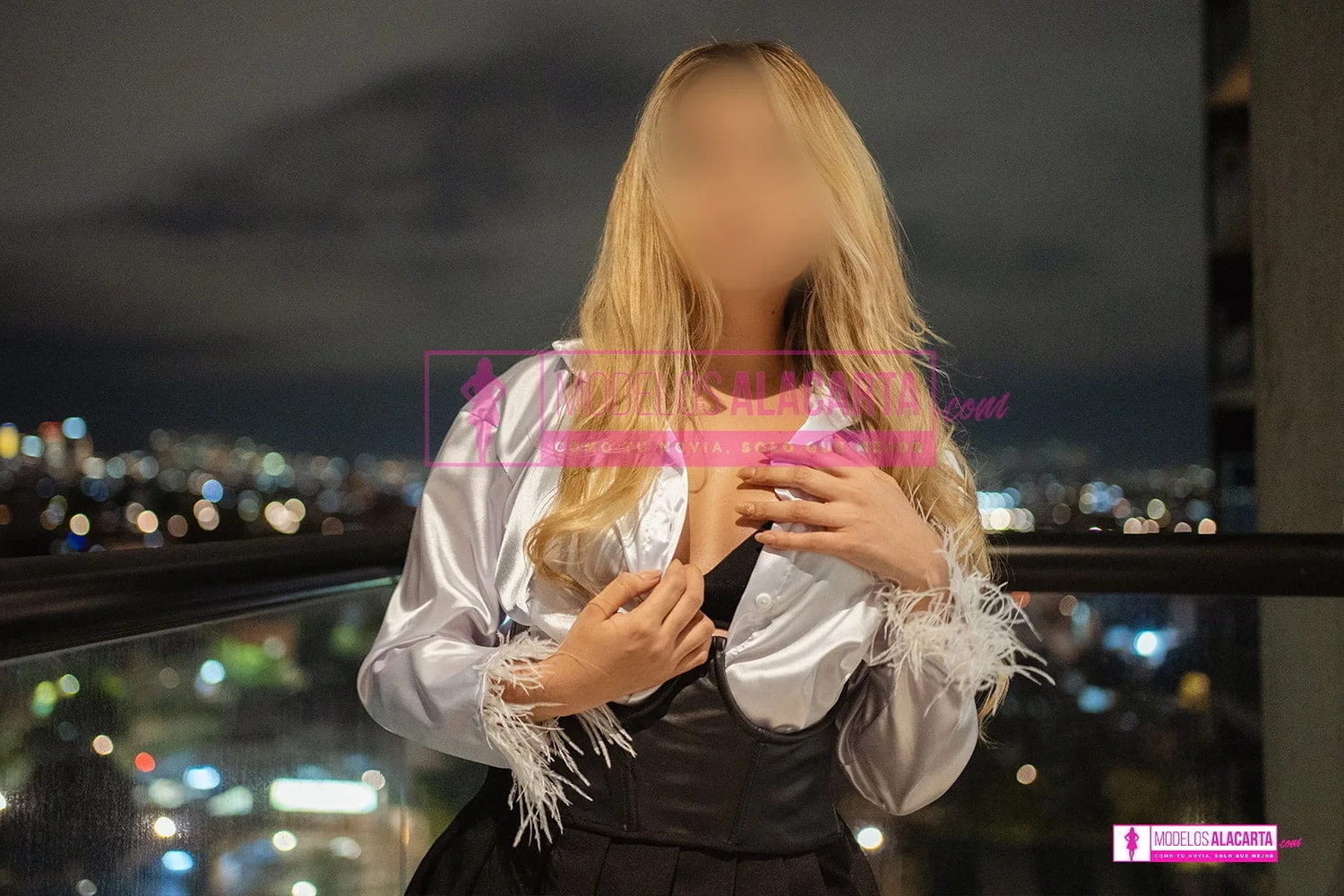 Hermosa universitaria SUPER TOP!