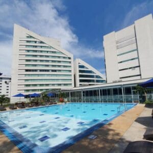 piscina hotel san fernando plaza