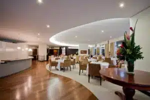 hotel dann carlton 4