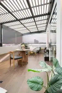 Black Tower Premium 6