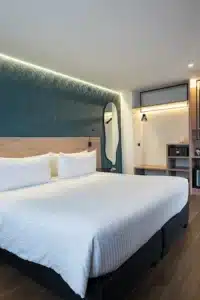 Black Tower Premium 11