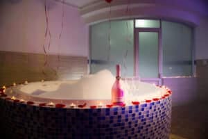 jacuzzi motel paraiso romano cali