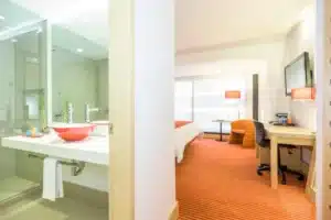 Fairfield by Marriott 4